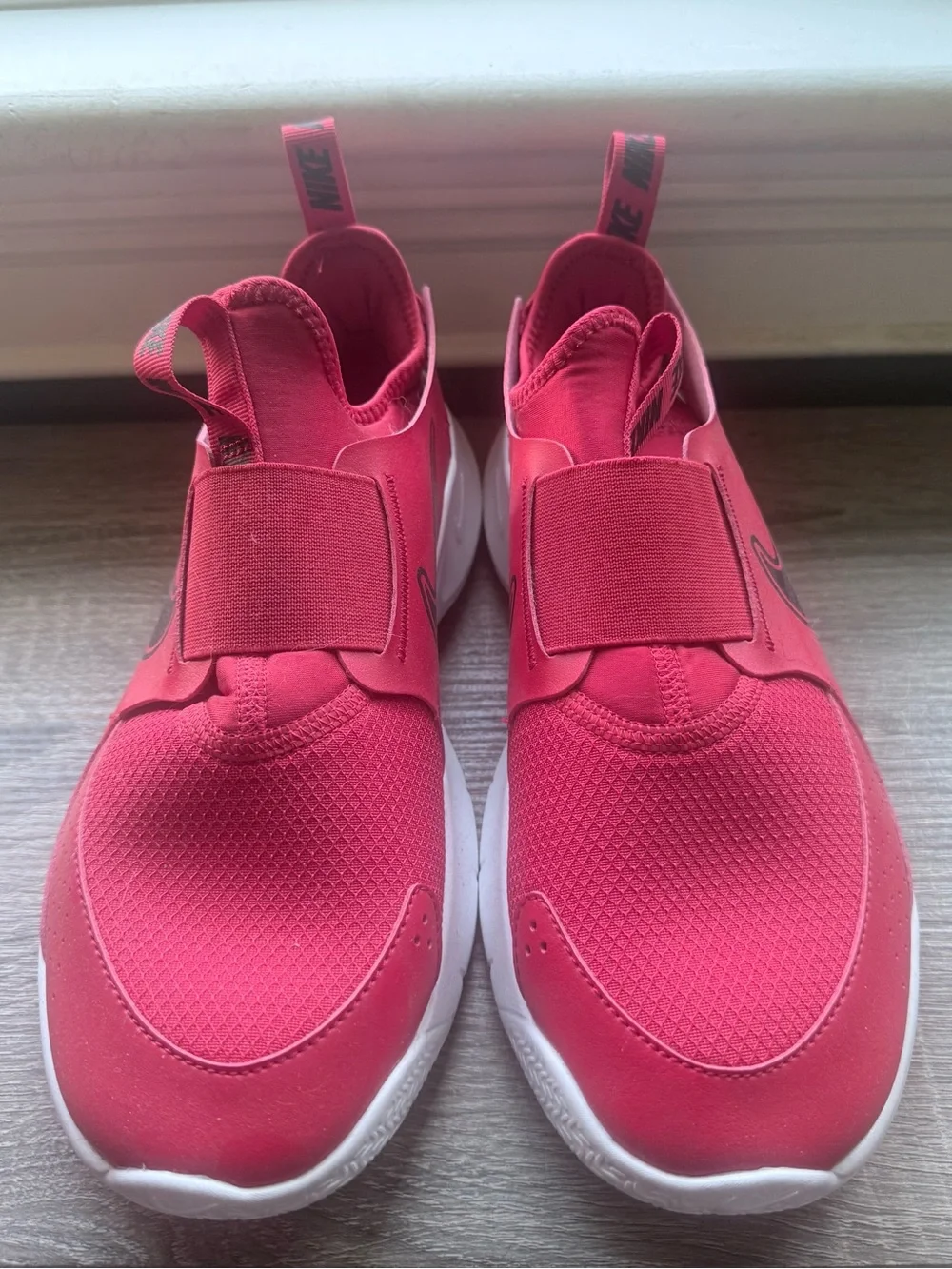Nike Flex Runner 3 Slip-On Sneakers | Boys Youth 6.5Y | Red